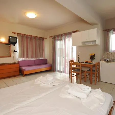 Stavroula Palace 아파트호텔 2*